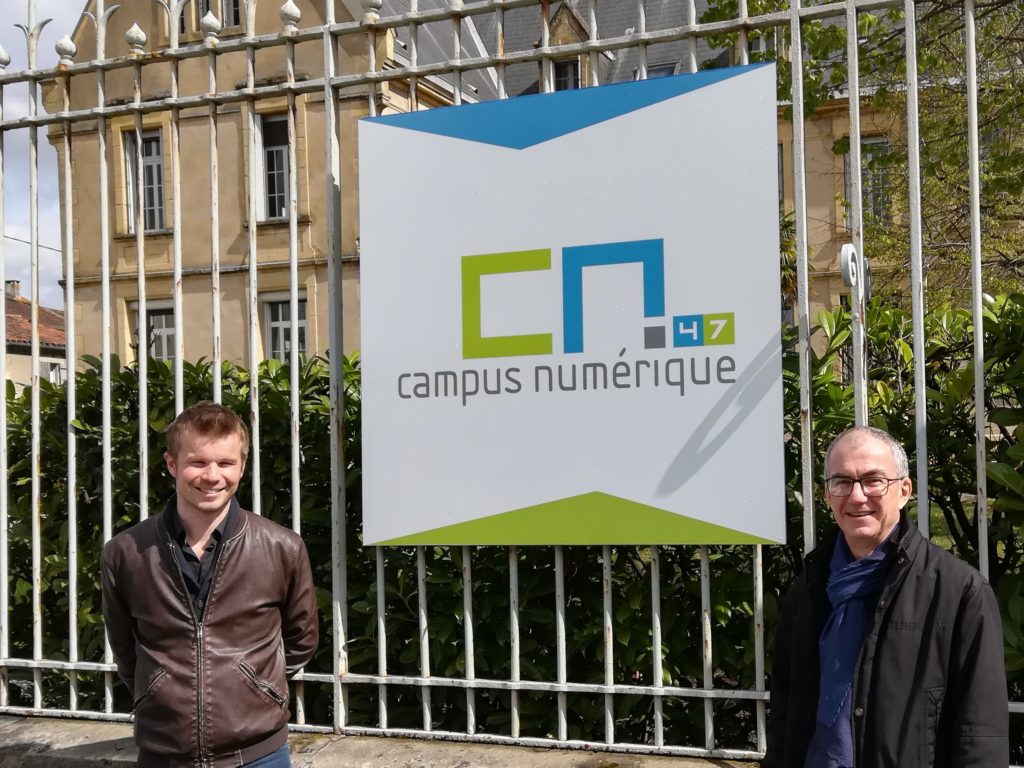 Damien Bizot, directeur du Campus Numérique (à gauche) et François Paolini, chef de projets d’Agrinove (à droite). Crédit photo : Agrinove. 