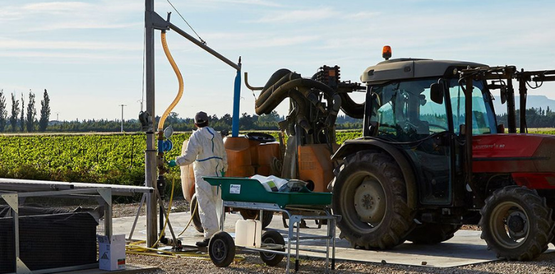 Une aire de lavage Solhead installée chez un agriculteur